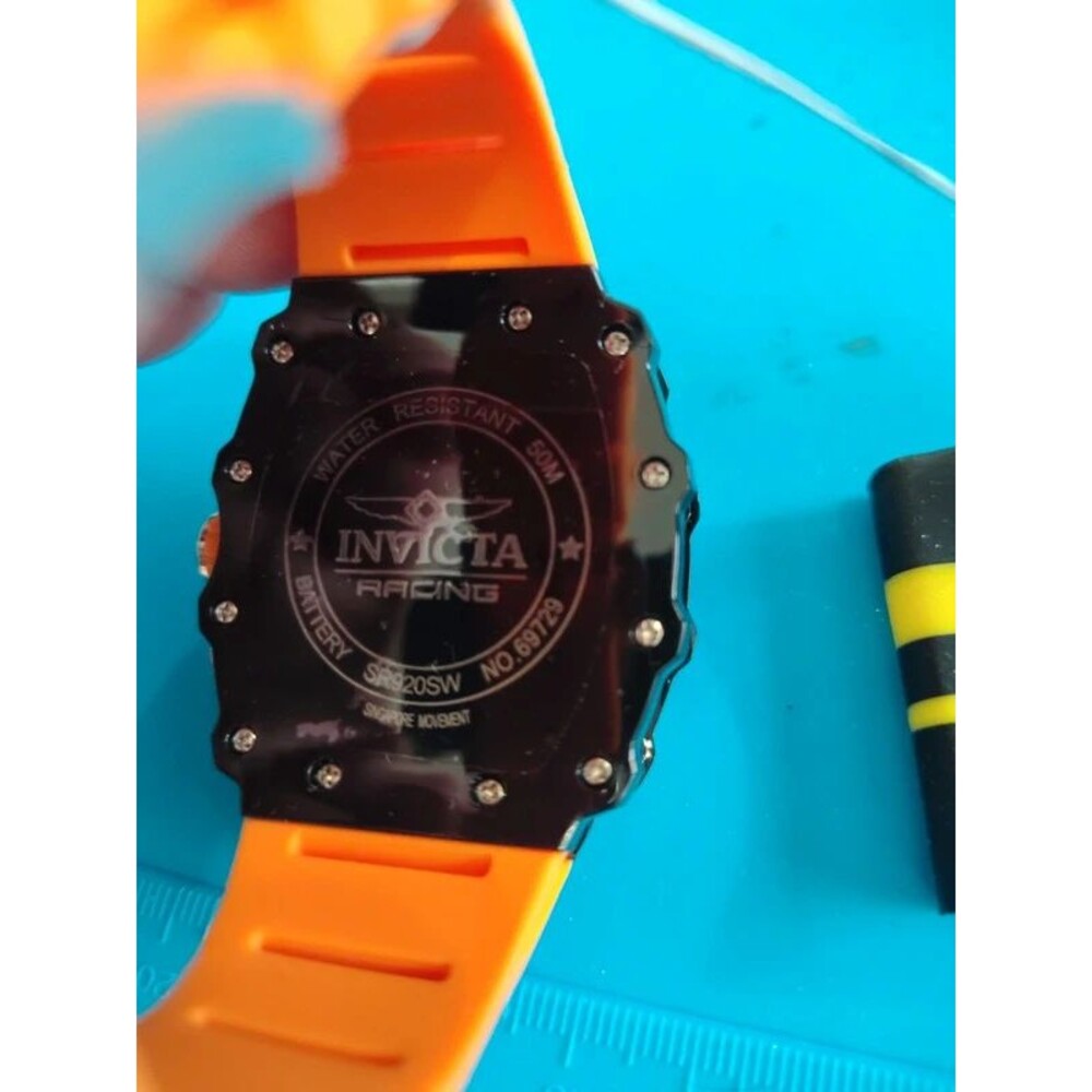 Invicta Racing watch 44mm - Picture 3 of 3